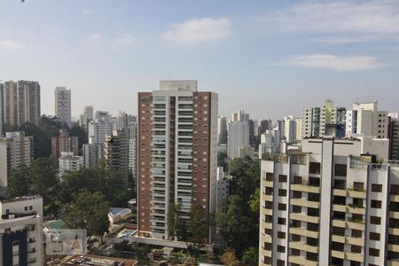 Apartamento para alugar com 128m², 3 quartos e 2 vagasVista da suíte