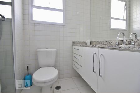 Apartamento para alugar com 128m², 3 quartos e 2 vagasBanheiro suíte