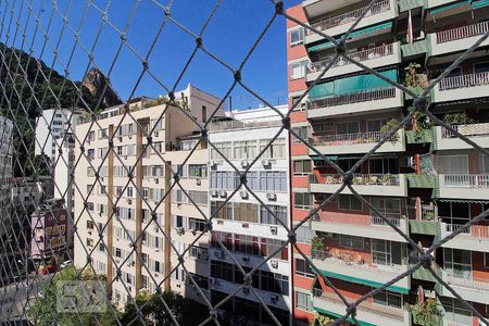 Vista Sala. de apartamento à venda com 3 quartos, 129m² em Copacabana, Rio de Janeiro