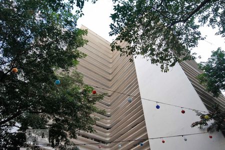 Apartamento à venda com 41m², 1 quarto e 1 vagaFachada