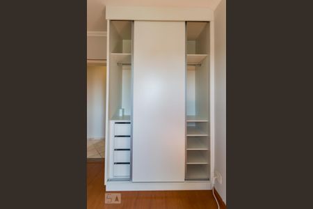 Apartamento para alugar com 87m², 3 quartos e 1 vaga Apartamento para alugar com 87m², 3 quartos e 1 vagaQuarto 1