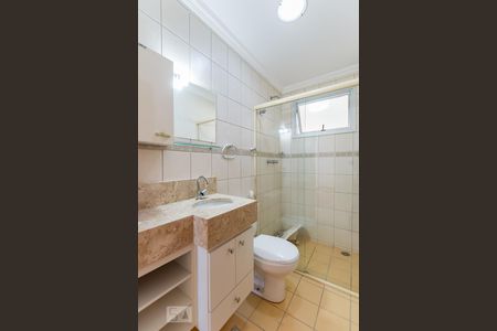 Banheiro de apartamento para alugar com 3 quartos, 87m² em Jardim Leonor, Campinas