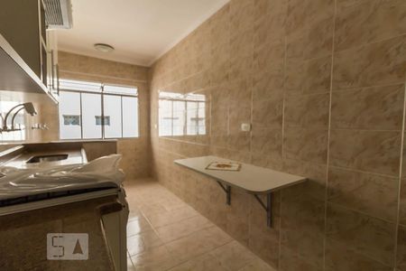 Cozinha de apartamento para alugar com 2 quartos, 60m² em Picanço, Guarulhos