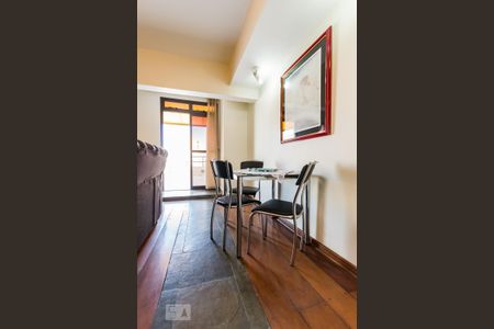 Sala de apartamento para alugar com 1 quarto, 87m² em Centro, Campinas
