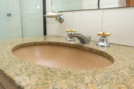 Apartamento para alugar com 89m², 3 quartos e 2 vagasDetalhe do banheiro