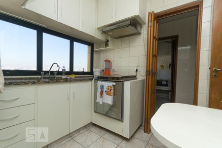 Apartamento para alugar com 89m², 3 quartos e 2 vagasCozinha