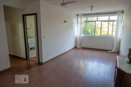 Apartamento à venda com 84m², 2 quartos e 1 vaga Apartamento à venda com 84m², 2 quartos e 1 vagaSala