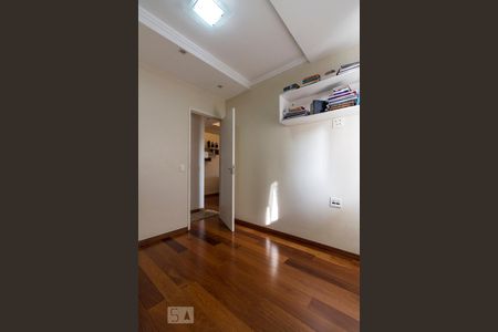 Apartamento à venda com 153m², 3 quartos e 3 vagasQuarto 2 