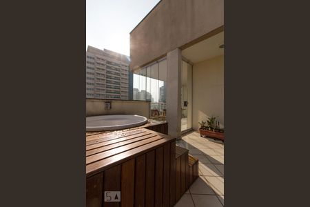 Apartamento à venda com 153m², 3 quartos e 3 vagasVaranda com Ofurô 