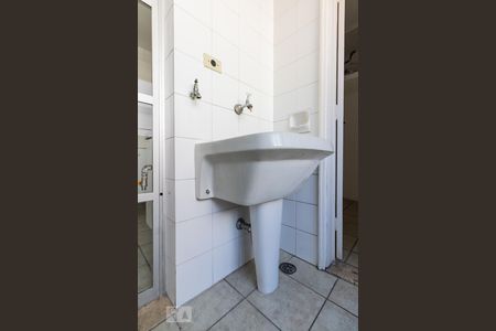 Apartamento para alugar com 116m², 3 quartos e 1 vaga Apartamento para alugar com 116m², 3 quartos e 1 vagaÁrea de Serviço