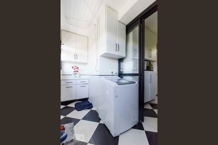 Apartamento à venda com 110m², 3 quartos e 2 vagasLavanderia