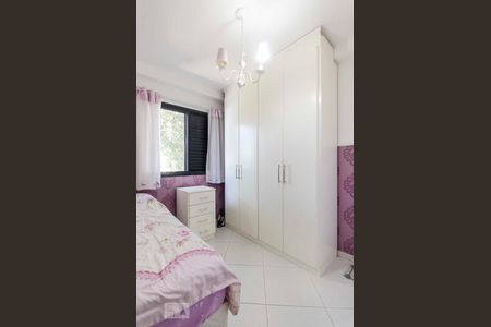 Apartamento à venda com 110m², 3 quartos e 2 vagasQuarto 2