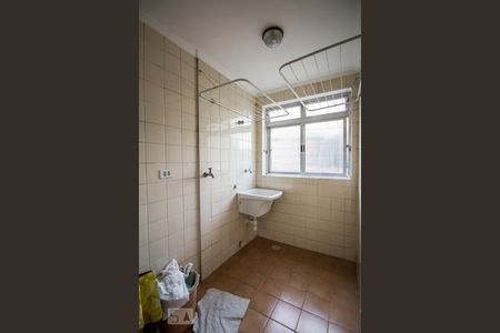 Apartamento à venda com 70m², 3 quartos e 1 vaga Apartamento à venda com 70m², 3 quartos e 1 vagaLavanderia