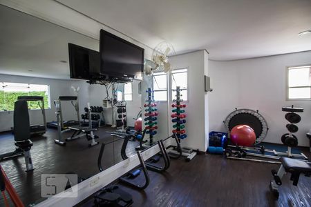 Apartamento à venda com 70m², 3 quartos e 1 vaga Apartamento à venda com 70m², 3 quartos e 1 vagaAcademia