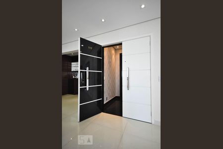 Hall de entrada de apartamento à venda com 3 quartos, 165m² em Vila Andrade, São Paulo