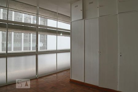 Quarto de apartamento para alugar com 1 quarto, 54m² em República, São Paulo