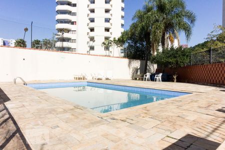 Apartamento para alugar com 62m², 2 quartos e 1 vaga Apartamento para alugar com 62m², 2 quartos e 1 vagaPiscina