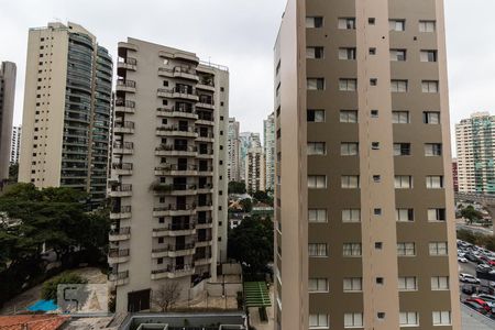 Vista de kitnet/studio para alugar com 1 quarto, 38m² em Campo Belo, São Paulo