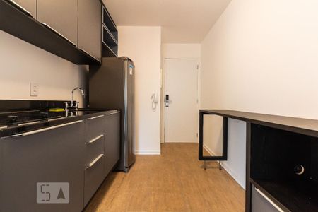 Cozinha de kitnet/studio para alugar com 1 quarto, 38m² em Campo Belo, São Paulo