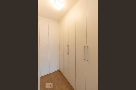Sala/Quarto de kitnet/studio para alugar com 1 quarto, 38m² em Campo Belo, São Paulo