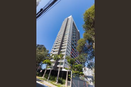 Studio para alugar com 38m², 1 quarto e 1 vaga Studio para alugar com 38m², 1 quarto e 1 vagaFachada - Condomínio