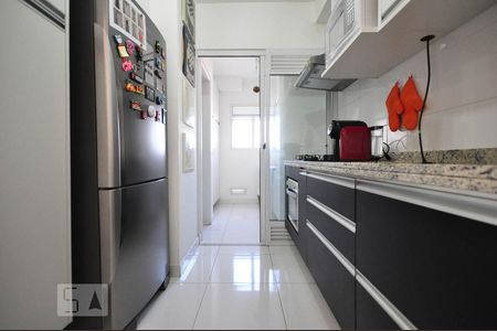 Apartamento à venda com 104m², 2 quartos e 2 vagas Apartamento à venda com 104m², 2 quartos e 2 vagasCozinha