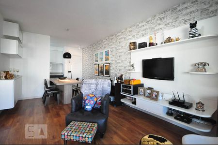 Sala de apartamento à venda com 2 quartos, 104m² em Parque Reboucas, São Paulo