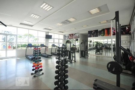 Apartamento à venda com 104m², 2 quartos e 2 vagasAcademia