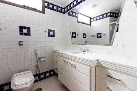 Banheiro de apartamento para alugar com 3 quartos, 188m² em Água Fria, São Paulo