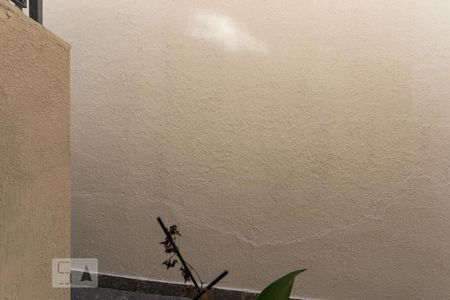 Casa para alugar com 30m², 1 quarto e sem vaga Casa para alugar com 30m², 1 quarto e sem vagaVista da janela da sala - quarto