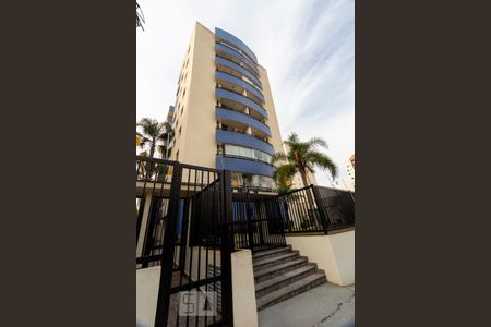 Apartamento para alugar com 73m², 3 quartos e 1 vagaFachada