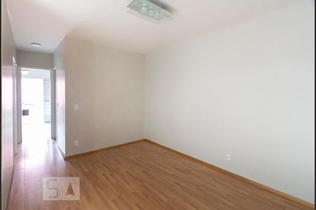 Sala de apartamento para alugar com 3 quartos, 73m² em Vila Guarani (z Sul), São Paulo