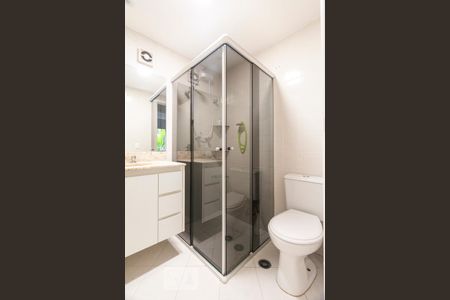 Banheiro social de apartamento para alugar com 3 quartos, 73m² em Vila Guarani (z Sul), São Paulo