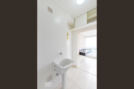 Area Serviço de apartamento para alugar com 1 quarto, 66m² em Pinheiros, São Paulo