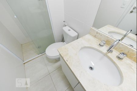 Banheiro Suíte de apartamento para alugar com 1 quarto, 66m² em Pinheiros, São Paulo