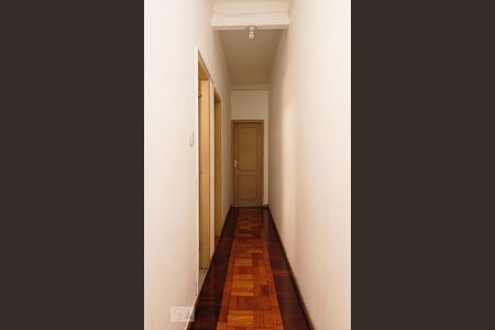 Corredor. de apartamento para alugar com 5 quartos, 120m² em Copacabana, Rio de Janeiro