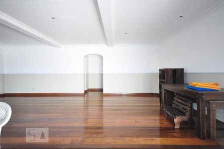 Apartamento para alugar com 132m², 3 quartos e 2 vagasSalão de festa
