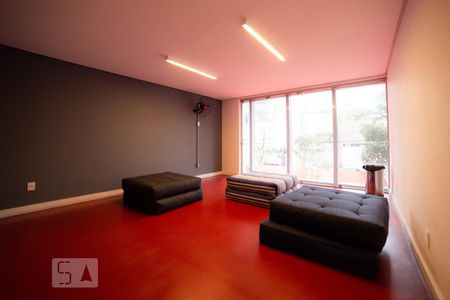 Apartamento à venda com 60m², 1 quarto e 1 vagaSala reunião