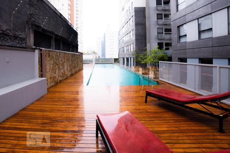 Apartamento à venda com 60m², 1 quarto e 1 vagaPiscina