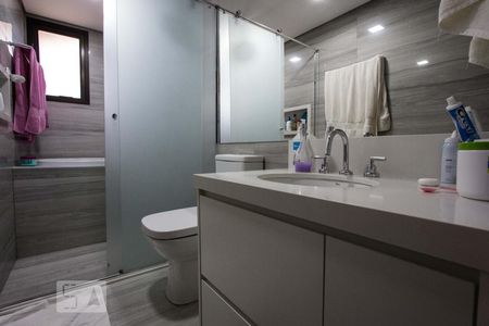 Apartamento para alugar com 145m², 3 quartos e 2 vagasSuite 1