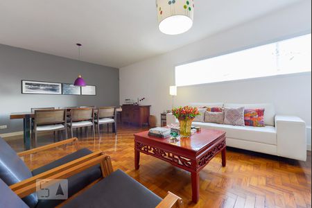 Sala de casa para alugar com 3 quartos, 314m² em Jardim das Bandeiras, São Paulo