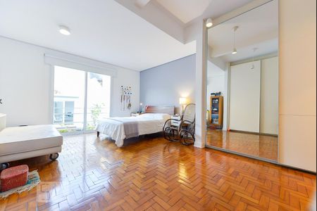 Suíte de casa para alugar com 3 quartos, 314m² em Jardim das Bandeiras, São Paulo