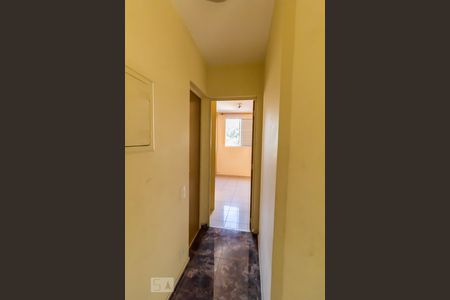 Corredor de apartamento para alugar com 2 quartos, 58m² em Picanço, Guarulhos