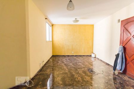 Sala de apartamento para alugar com 2 quartos, 58m² em Picanço, Guarulhos