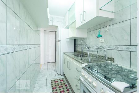 Cozinha de apartamento para alugar com 1 quarto, 42m² em Bela Vista, São Paulo
