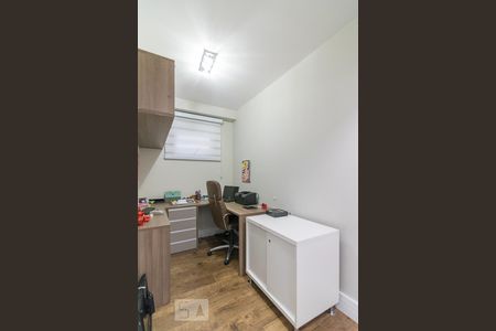 Apartamento à venda com 170m², 3 quartos e 2 vagasEscritório