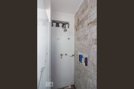 Apartamento à venda com 200m², 3 quartos e 2 vagasBanheiro da suite