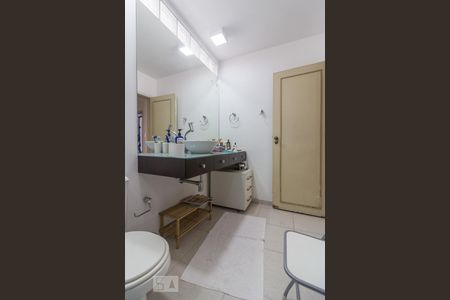 Apartamento à venda com 200m², 3 quartos e 2 vagasBanheiro