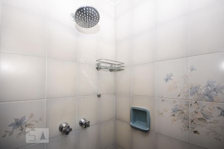 Apartamento à venda com 142m², 4 quartos e 1 vaga Apartamento à venda com 142m², 4 quartos e 1 vagaBanheiro suíte