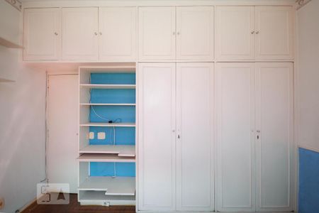 Apartamento à venda com 142m², 4 quartos e 1 vaga Apartamento à venda com 142m², 4 quartos e 1 vagaQuarto 2